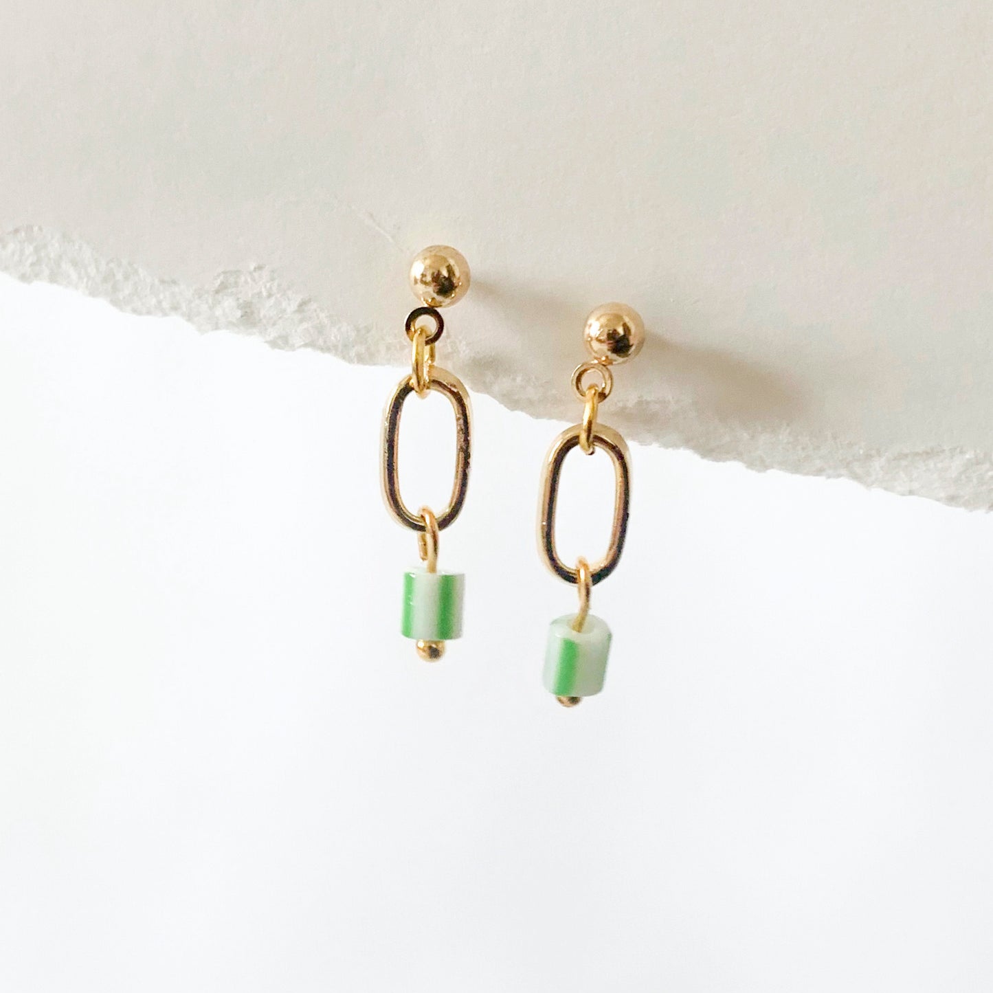 Effy - Dainty Earrings